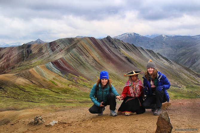 1 Day Tour to Palccoyo (Alternative Rainbow Mtn) from Cusco, Peru - Crowd Control and Family-Friendly Timing