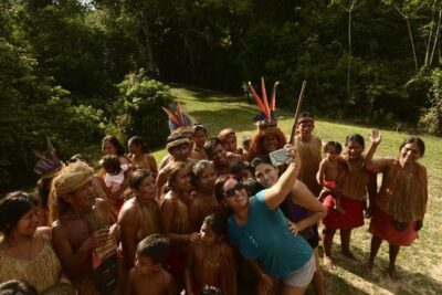 2-Day All Inclusive Guided Jungle Tour from Iquitos at Maniti Eco-Lodge - Day 1 Morning: Pickup, Nanay Market, and Monkey Island