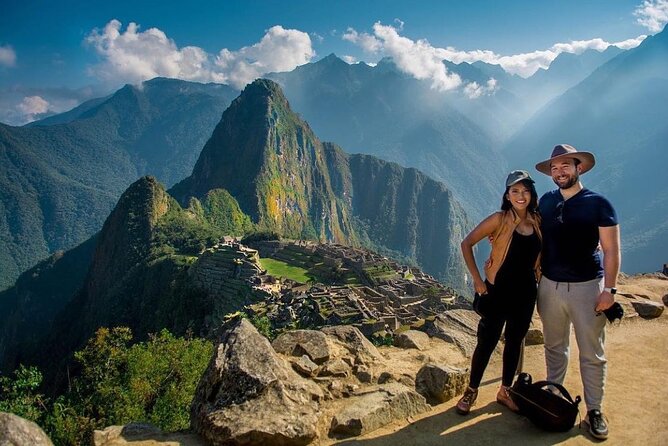 2-Day Short Inca Trail to Machu Picchu - Day One: Train to KM 104, Wiñay Wayna ruins, lunch, and Sun Gate photos