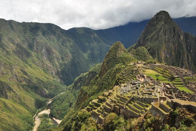4-Day Lares Trek to Machu Picchu from Cusco - Day 3: Train to Aguas Calientes After Ollantaytambo
