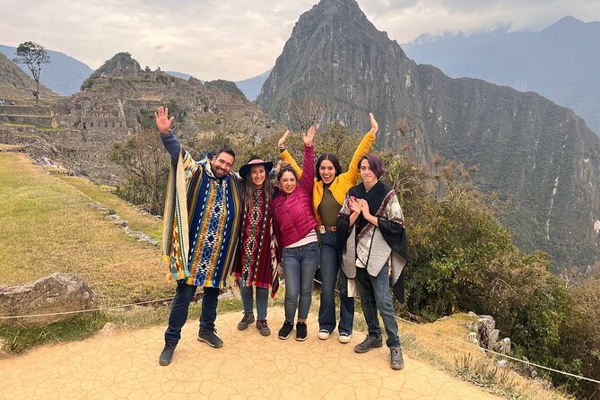 A Day at Machu Picchu, Journey to the Heart of the Andes - Entering Machu Picchu: a 2-hour guided walk that keeps it from feeling random