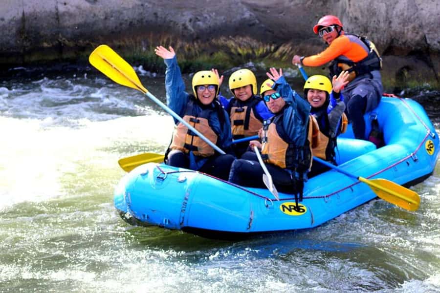 Arequipa: Chili River White Water Rafting with Hotel Pickup - From historic center to Chilina Valley: what happens on the van rides