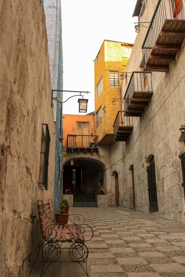Arequipa: Walk through the Historic Center of the City - Walking the Historic Center of Arequipa: What This Tour Really Delivers