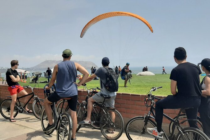 Bike Tour Lima | Ride along Miraflores & Barranco - Meeting at Calle Porta: Timing, Duration, and What to Expect