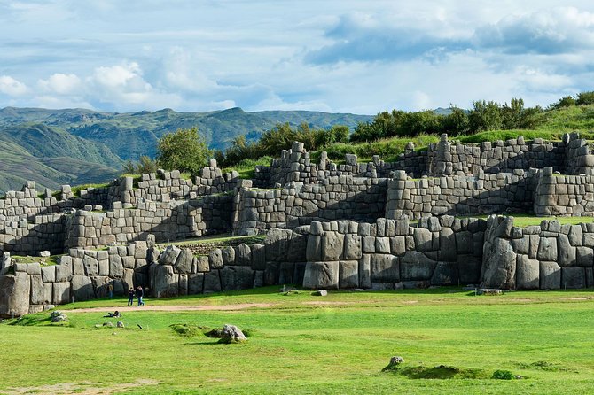 City Tour in Cusco & visit Museum South American Camelid - Stop 2: Qorikancha (Temple of the Sun)—when ruins feel alive