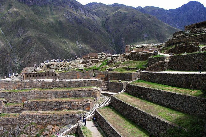 Complete Sacred Valley Tour Small group Pisac, Maras, Moray & Ollantaytambo - Sacred Valley drive: photo points and why the valley looks different up close