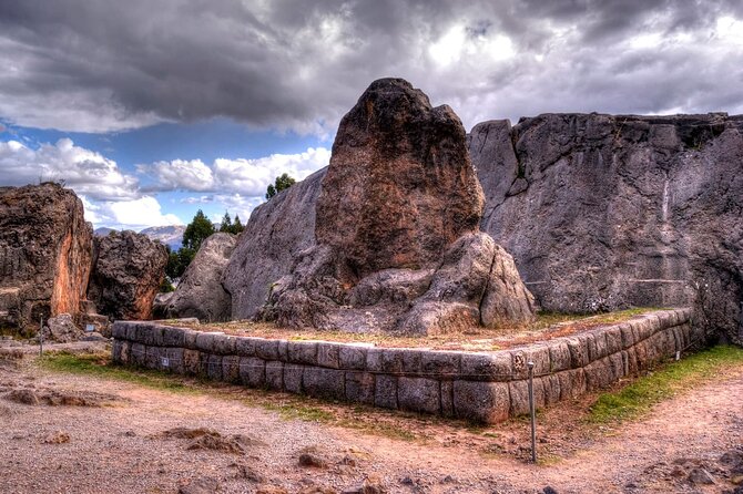 Cusco 7 days Tour in Machu Picchu, Humantay Lake and Vinicunca - Cusco Day 1: Inca Sites Close Enough to Wake Up Your Brain
