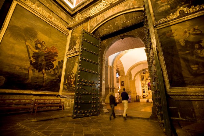 Cusco City Sightseeing, San Pedro Market, Cathedral and Qorikancha Temple - San Cristóbal Plaza Views and the San Blas Artisans’ Quarter