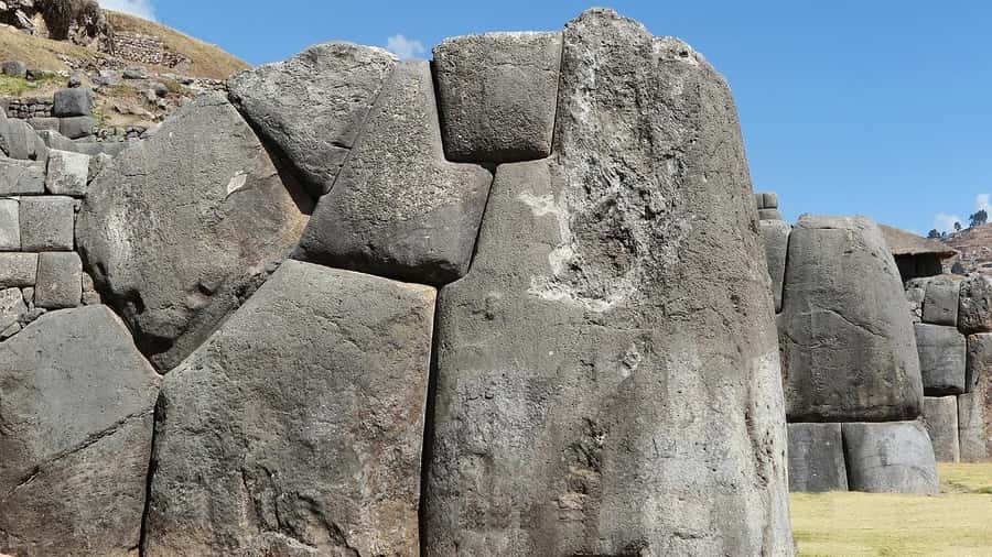 Cusco: Half-Day City Tour with Sacsayhuaman and Q'enco - Transport and Timing: Comfortable Minivan, Short Connections