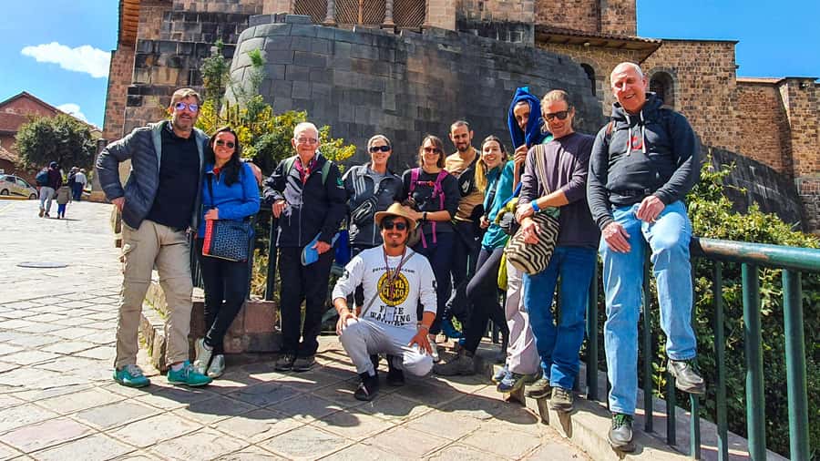 Cusco: Historic Walking Tour with Pisco Sour and Music Show - Luthier Workshop Visit: Instruments With a Point