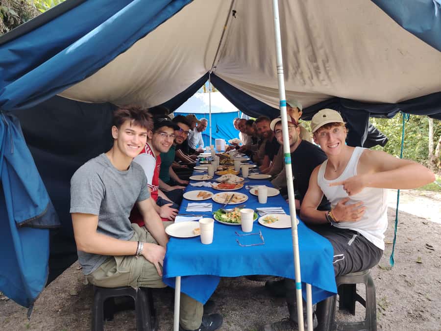 Cusco: Machu Picchu 2-Day Inca Trail with Panoramic Train - Chef-made picnic meals: the practical fuel that keeps you moving