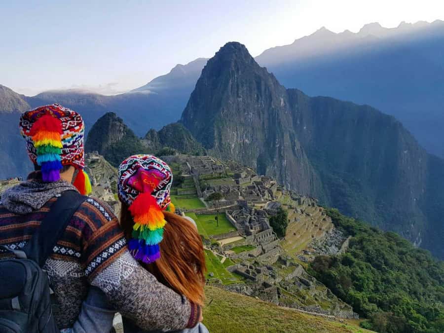 Cusco: Open-Top Bus City Tour - San Cristobal Temple and the Colcampata Wall: Getting Your Bearings Fast