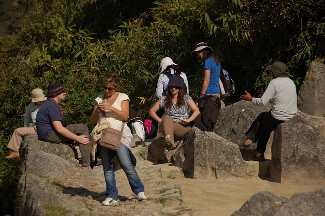 Cusco Sacred Valley and Machupicchu 4 Days - Packing for Cusco Weather: Shoes, Rain Gear, Sunscreen, and Light Carry