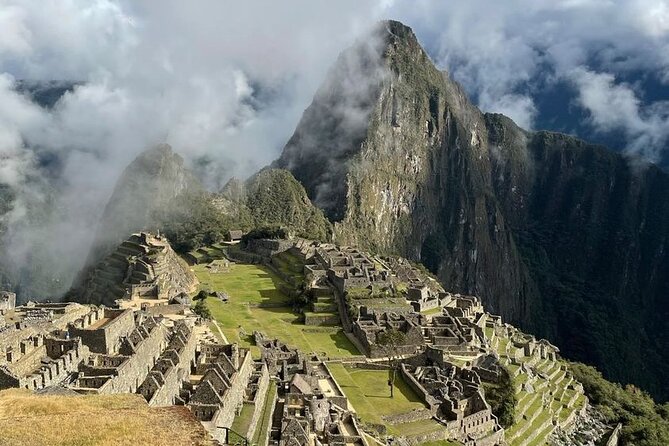 Customize your trip to Peru with Lima Experience - Nasca Lines flight: the “seeing it for real” moment