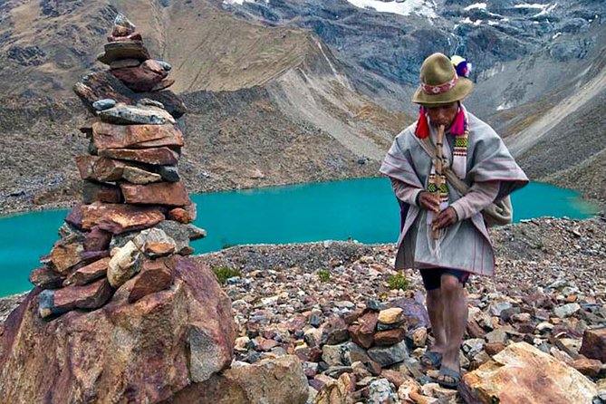 Excursion to Humantay Lake from Cusco - The bus ride to Mollepata and Soraypampa: plan for motion and time