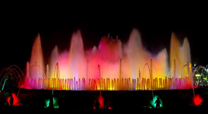 Explore the Catacombs, Lima Main Square & Magic Water Show - A 4:00 pm start that lets Lima change pace