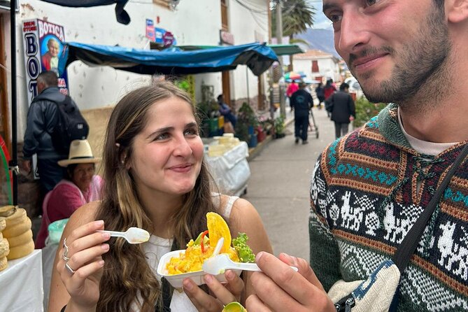 Food and Culture Full day Tour in the Sacred Valley - Huilloc Valley family visit: crafts, daily life, and a real lunch