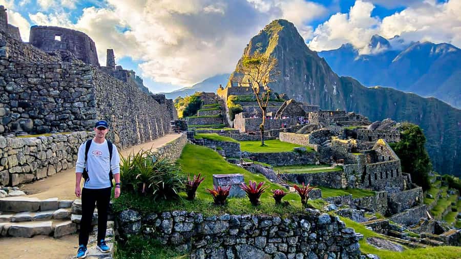 From Cusco: 1-day Machu Picchu Tour by Train - Aguas Calientes lunch and optional thermal baths: where waiting can happen