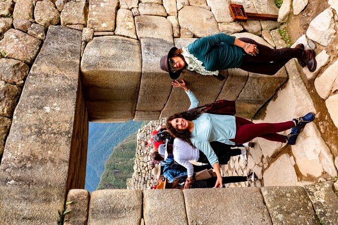 From Cusco - 2-Day Tour to the Sacred Valley and Machu Picchu with Lunch - Logistics you should plan for: train waits, bus lines, and walk-time with luggage