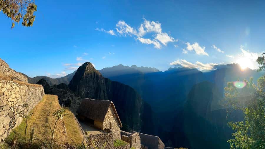 From Cusco: 2-Day Trip to the Sacred Valley and Machu Picchu - Price and logistics: when $370 is a bargain vs when it’s not