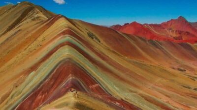 From Cusco: Rainbow Mountain Trek - The Full Day Route: Hanchipacha, Quesiuno, and the Climb to Vinicunca