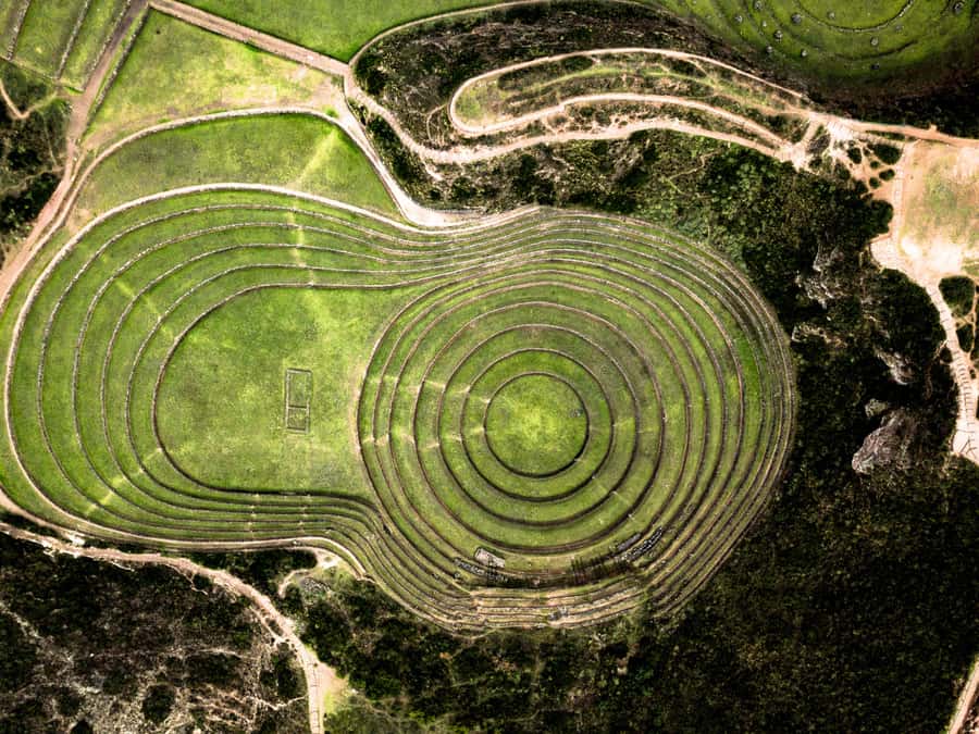From Cusco: Sacred Valley & Machu Picchu 2-Day Tour by Train - The train to Aguas Calientes: scenic, stress-free, and worth upgrading