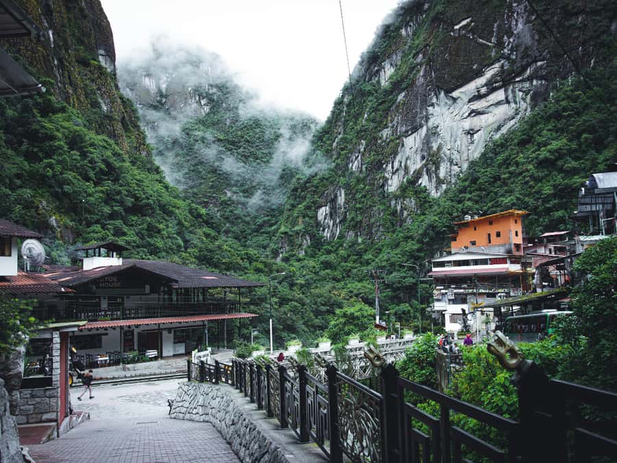 From Cusco: Sacred Valley & Machu Picchu 2-Day Tour by Train - Machu Picchu morning: circuit access, first iconic photos, and a guided pace