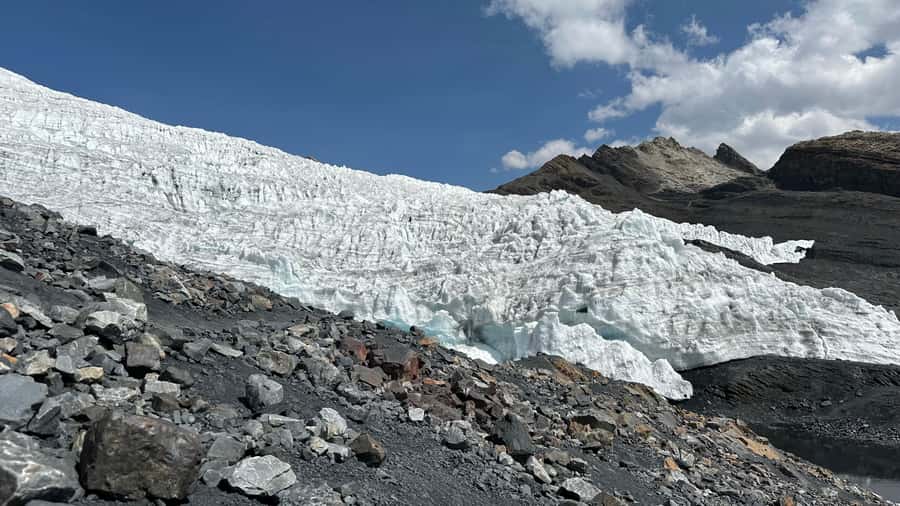 From Huaraz: Tour to the Pastoruri Glacier and Puya Raimondi - Pickup in Huaraz and the route pace you should expect