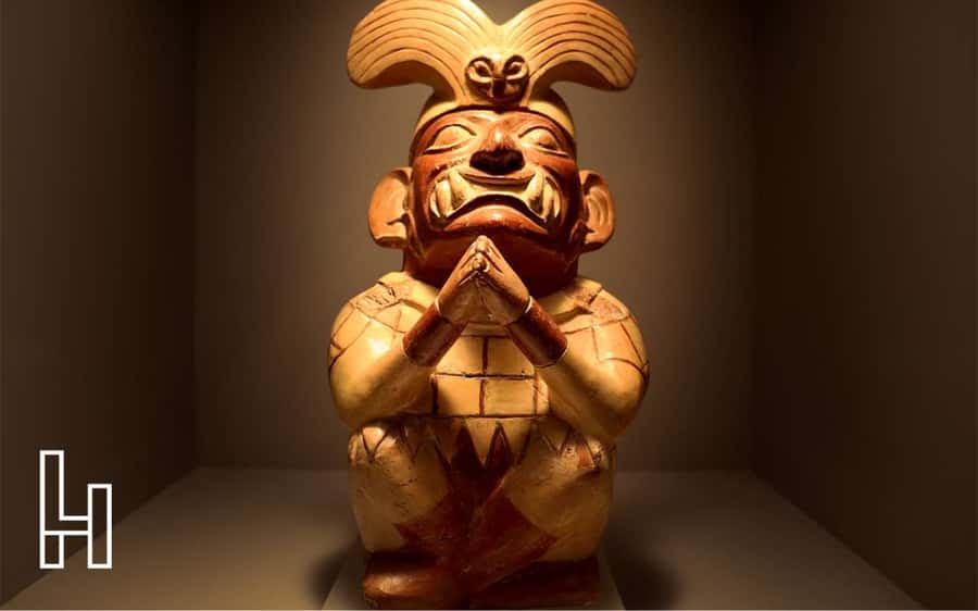 From Lima: Pachacamac Inka Pyramids & The Larco Museum Tour - Larco Museum: 5,000 years in a restored mansion