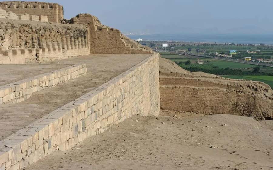From Lima: Pachacamac Inka Pyramids & The Larco Museum Tour - Who this tour fits best