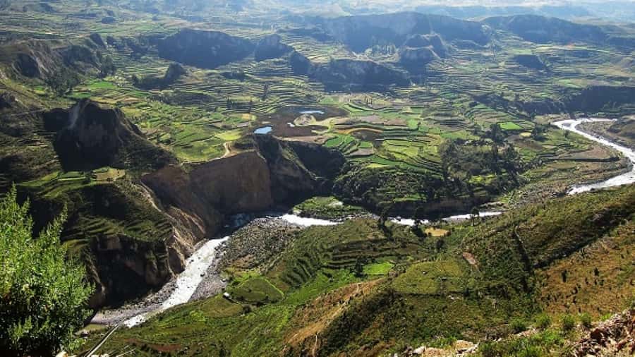 From Puno to Arequipa: 2 Days/1 Night Colca Canyon Tour - Chivay arrival and La Calera Hot Springs: the rest you need after altitude