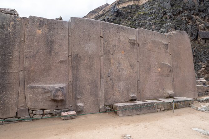 Full-Day Sacred Valley Tour from Cusco - Chinchero ruins and Moray terraces: Inca engineering in two different moods