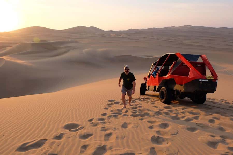 Huacachina: Sandboarding and 4x4 Desert Adventure - Huacachina Sandboarding and 4x4: The Short Adventure That Packs a Punch