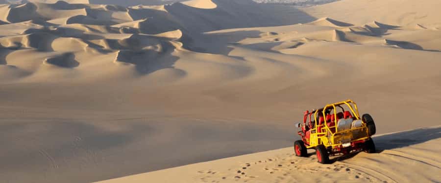 Huacachina: Sandboarding and 4x4 Desert Adventure - Walking the Oasis After You Ride