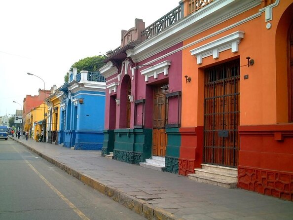 Lima Bike Tour Miraflores - Barranco + Huaca Pucllana! - Key things that make this tour worth your time