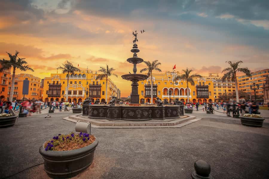 Lima: City Highlights Small Group Tour - Huaca Pucllana to Plaza San Martín: seeing Lima as layers, not a postcard