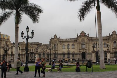 Lima FD Experience Pachacamac, Barranco, City Centre & Water Park - Pachacamac oracle ruins: pre-Inca and Inca views near the ocean