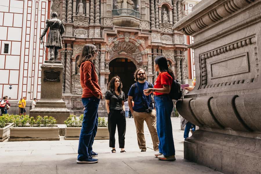 Lima: Historic Center Street Food, Market, and Eateries Tour - Comida al paso classics: chilcano, anticuchos, churros, and more