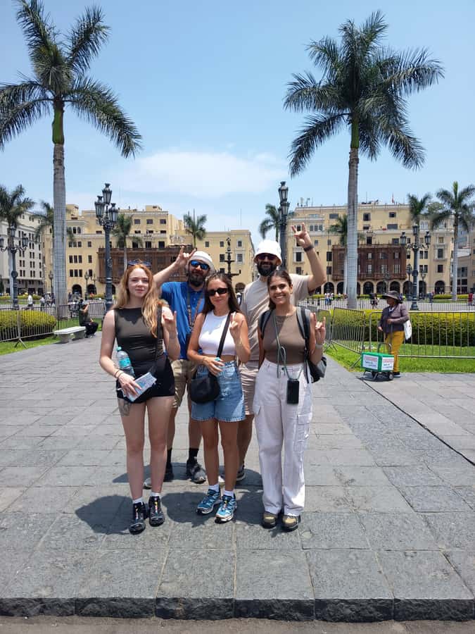 Lima: Historic Center Walking Tour with Pisco Sour Tasting - Price and time: is $25 for 2 hours a fair deal?
