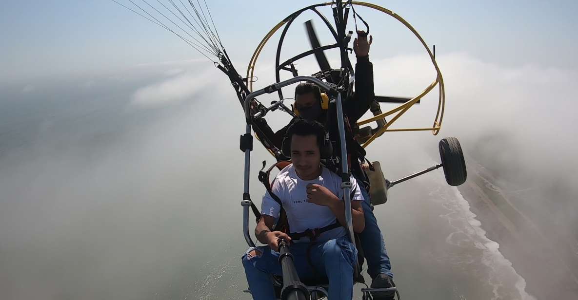 Lima: Paragliding Flight Over Costa Verde Districts - Why Costa Verde paragliding feels different from city sightseeing