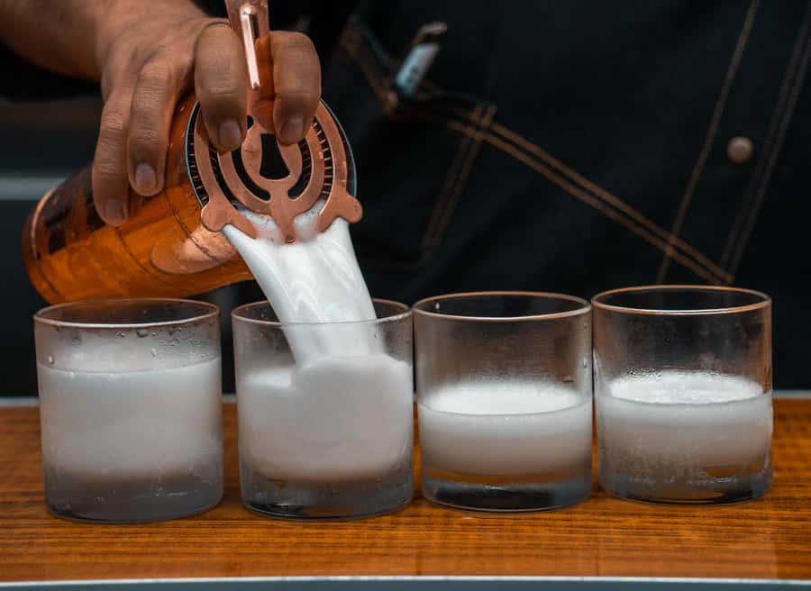 Lima: Ultimate Peruvian Food Tour - The tasting plan: bakery, restaurants, a bar, and a café finish