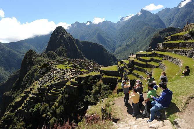 Machu Picchu Day Trip from Cusco - Aguas Calientes to the Entrance: The Bus-Up Part of the Magic