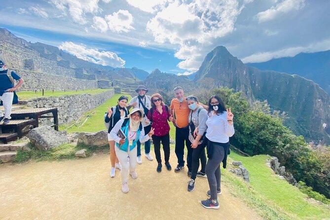 Machu picchu one day by train all included - Inside Machu Picchu: Circuit 2 with a 2-hour guided visit