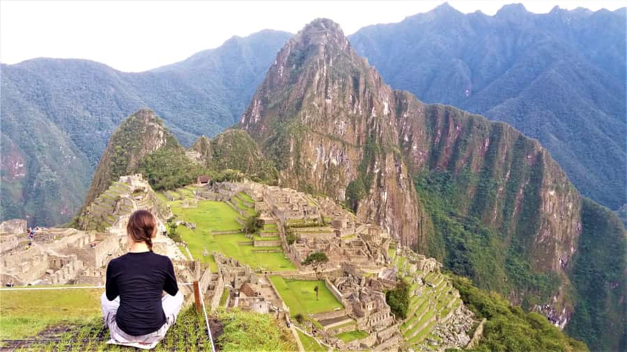 Machu Picchu: Private Tour Guide Service - From Aguas Calientes to the Gate: Timing That Actually Helps