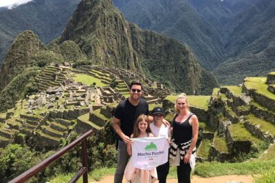 Machu Picchu & Sacred Valley 2-Day Tour - Day 1 in the Sacred Valley: Pisac and Ollantaytambo with context