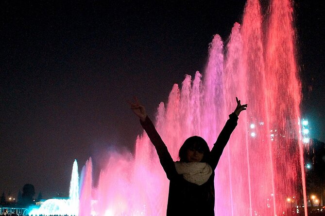 Private Lima Night Tour Including Magic Water Circuit - Free pickup, private vehicle, and the reality of Lima roads