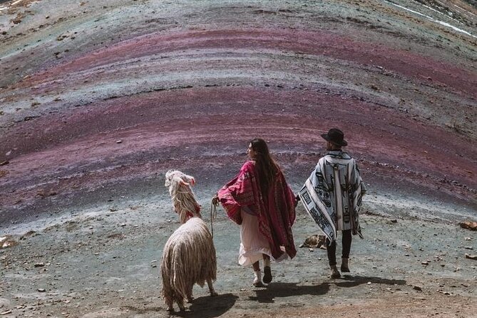 Private Palccoyo Rainbow Hike Without the Crowds - Price and value at $199: what’s included, what costs extra