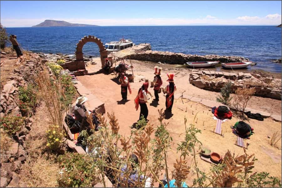 Puno: Full-Day Tour of Lake Titicaca and Uros & Taquile - Price and Value: Getting a Lot Included for $33