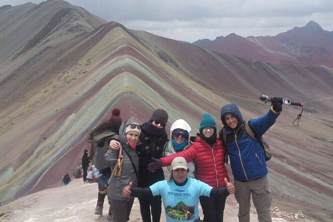 Rainbow Mountain Full-Day Tour from Cusco + Small Group! - Paucarpata, Then Phulawasipata: The Build-Up Before the Climb