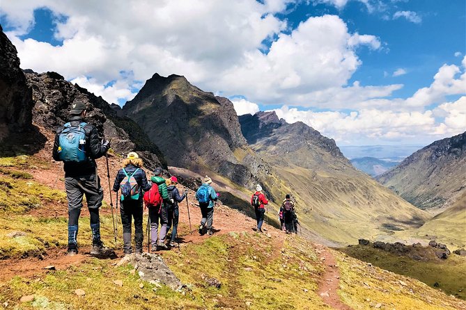 Rainbow Mountain & Red Valley Premium Tour with picnic - Breakfast before the climb: coffee, coca tea, and real fuel
